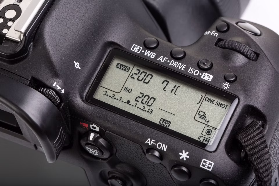 Digital camera display showing ISO settings